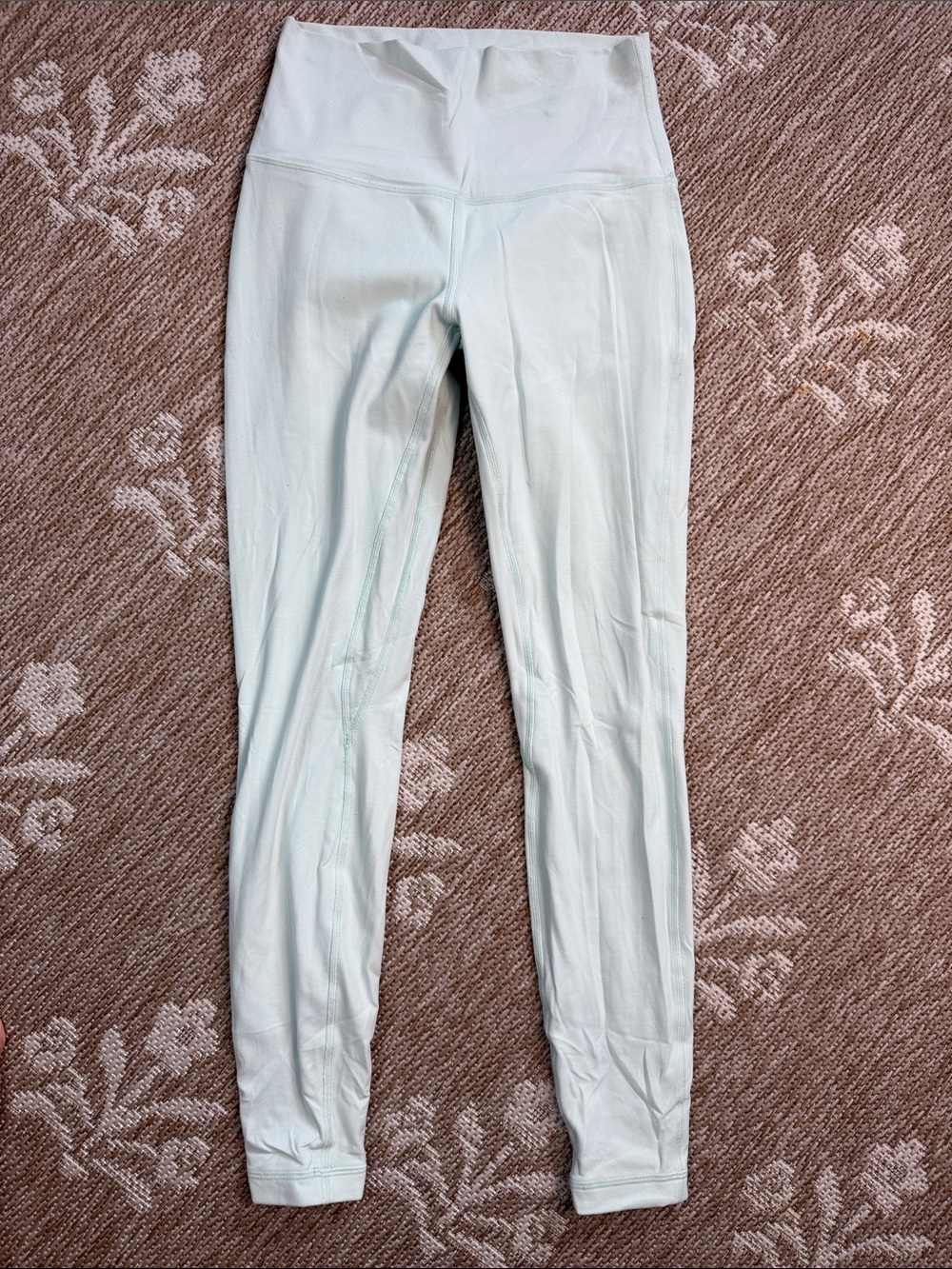 Lululemon High-Waist Women’s Performance Leggings in Light Mint
